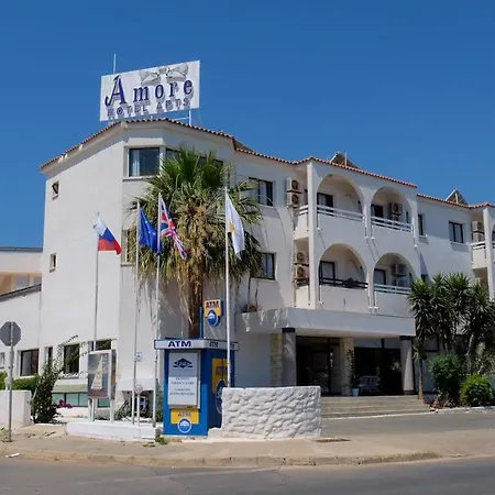 Amore Hotel Apartments شقة فندقية 2*