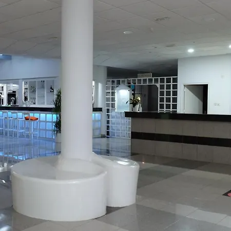 Amore Hotel Apartments شقة فندقية بروتاراس
