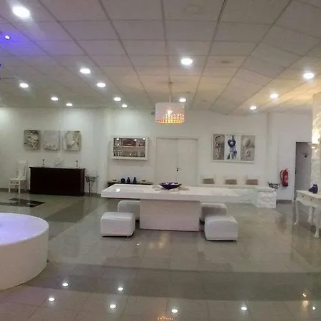 Amore Hotel Apartments شقة فندقية بروتاراس