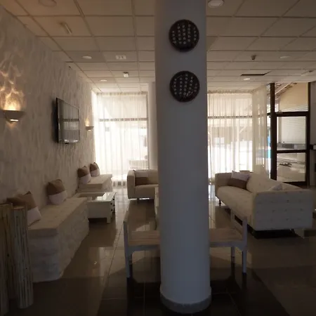 Amore Hotel Apartments شقة فندقية 2*